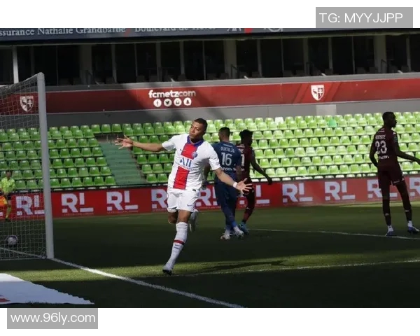 奈梅斯主场迎战大巴黎力争逆袭展现球队斗志与实力