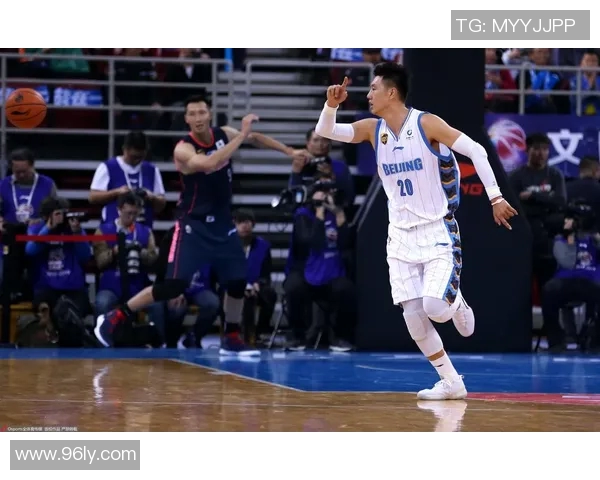 广东队与北京首钢2020年对决回顾及赛季精彩瞬间分析