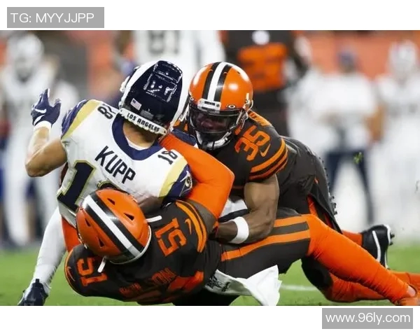 曼塔队与亚国民队激战正酣谁能在这场对决中笑到最后 曼塔队与亚国民队激战正酣谁能在这场对决中笑到最后