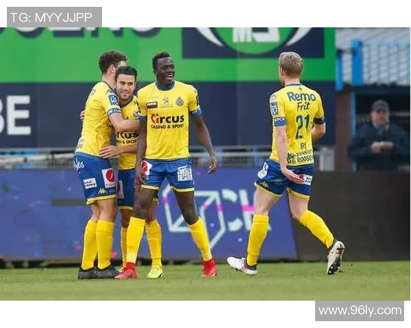 法甲激战斯特拉斯堡迎战马赛双方争夺关键积分展现实力较量