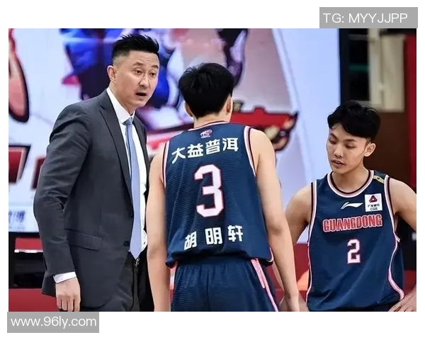 辽宁对决广东半决赛精彩回顾与赛场瞬间分析 辽宁对决广东半决赛精彩回顾与赛场瞬间分析