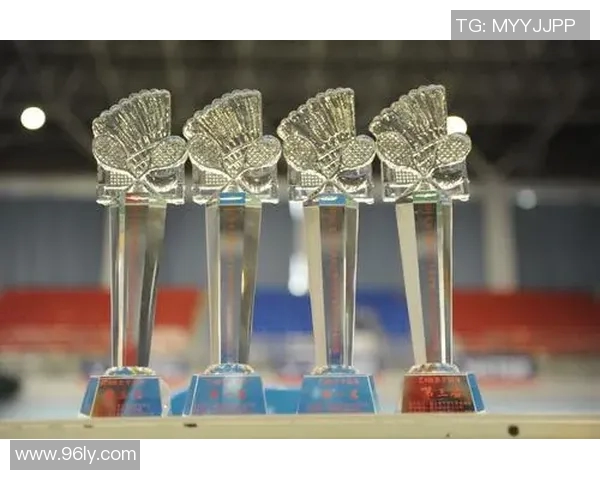 重庆羽毛球队与南京羽毛球队赛后复盘分析团队配合与战术执行的关键因素 重庆羽毛球队与南京羽毛球队赛后复盘分析团队配合与战术执行的关键因素