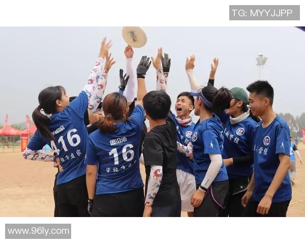 飞盘配合实力大比拼北京飞盘队荣获全国第七名佳绩