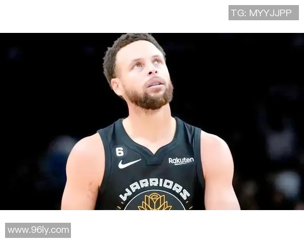 德阿隆福克斯的崛起与未来展望:从新星到NBA顶尖控卫的旅程 德阿隆福克斯的崛起与未来展望:从新星到NBA顶尖控卫的旅程